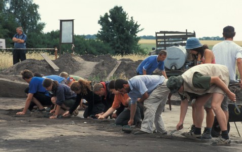 Click to zoom the picture.